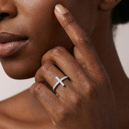 "The Eternal Light" - S925 Sterling Silver Sideways Cross Ring with Brilliant Moissanite