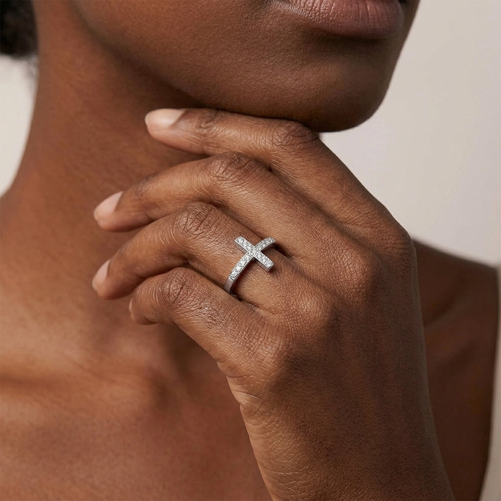 "The Eternal Light" - S925 Sterling Silver Sideways Cross Ring with Brilliant Moissanite