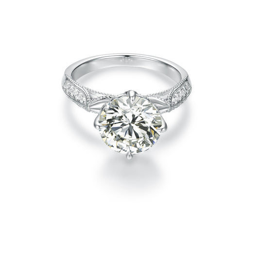 Vintage-Inspired Crown Solitaire Ring – Round Brilliant Simulated Diamond in S925 Sterling Silver