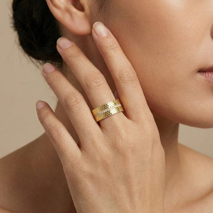 Radiant Honeycomb Pave Eternity Band | 18K Gold Vermeil & Simulated Diamond