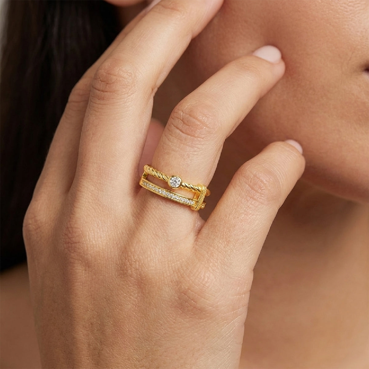 Dainty Moissanite Interlocking Rings in S925 Sterling Silver, Elegant Pavé & Twisted Rope Wedding Band, Gift for Her